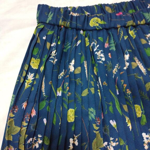 Hibidan Botanical Print Pleated Long Skirt - Picture 4 of 6